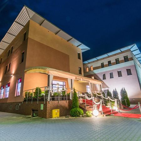 Hotel Texicana Sulechów 외부 사진
