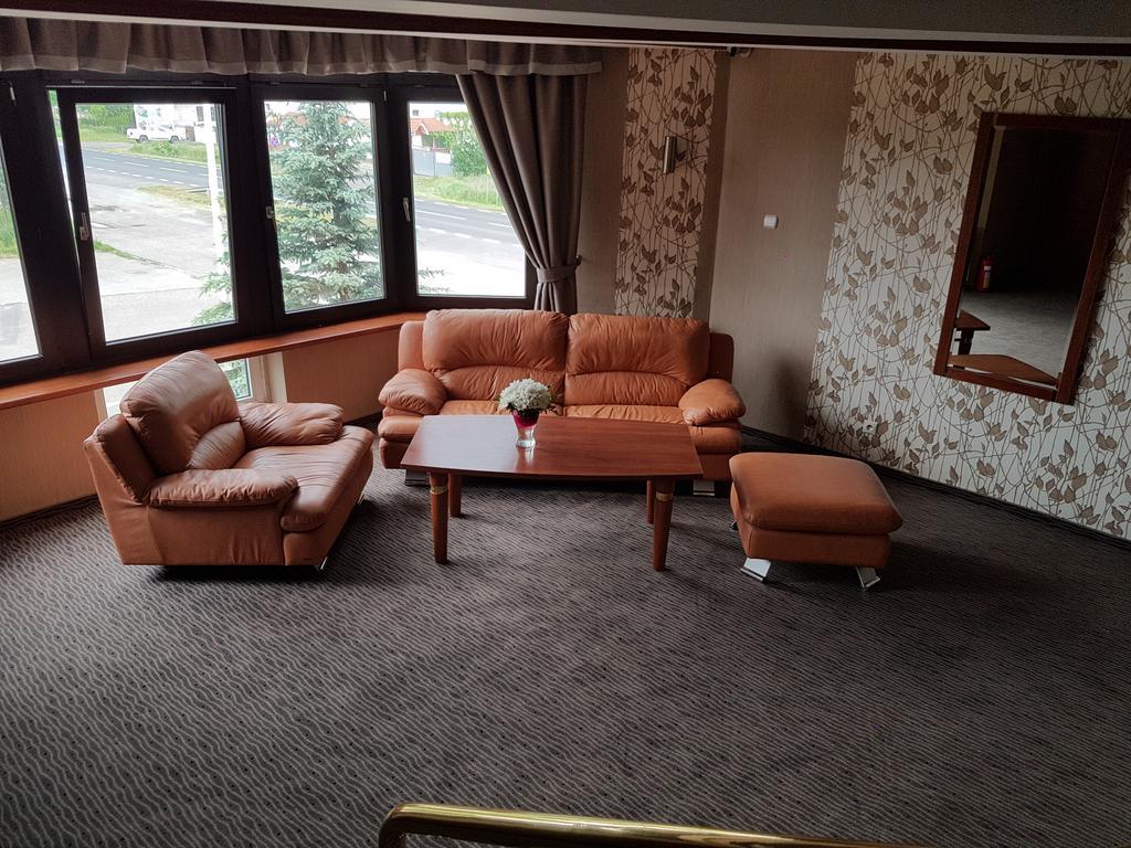 Hotel Texicana Sulechów 외부 사진