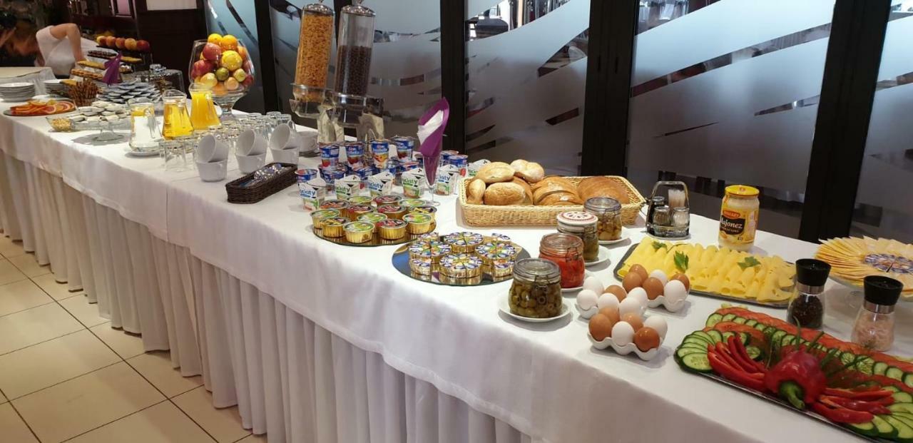 Hotel Texicana Sulechów 외부 사진