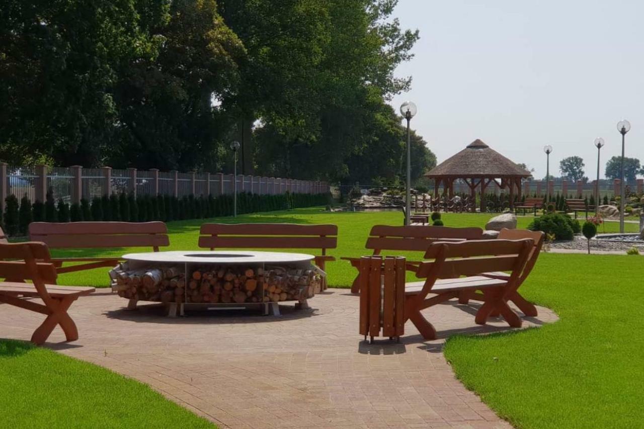Hotel Texicana Sulechów 외부 사진
