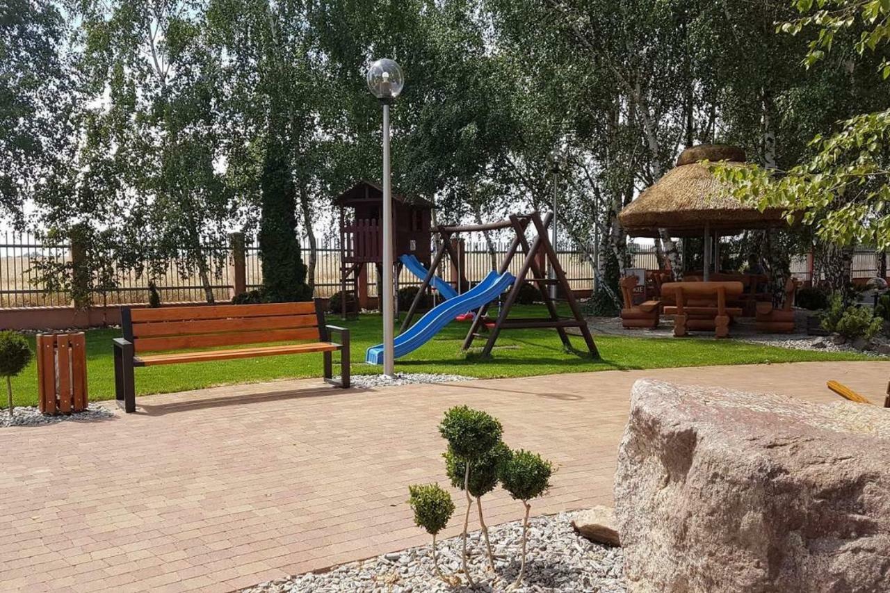 Hotel Texicana Sulechów 외부 사진