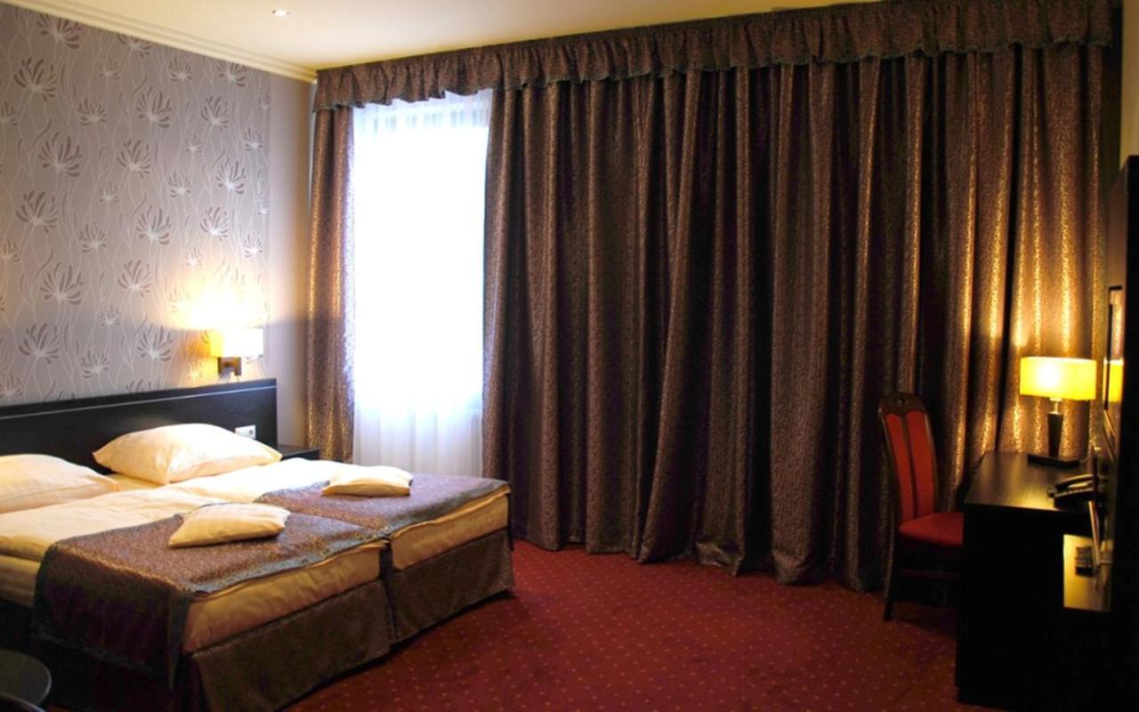 Hotel Texicana Sulechów 객실 사진